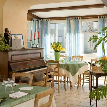 Logis Le Clair Logis 3*