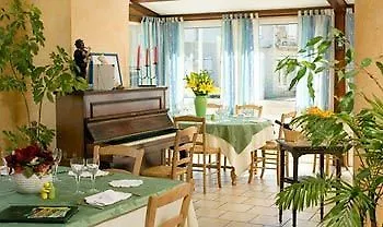 Logis Le Clair Logis Otel Laussonne